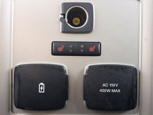 Used 2019 Ford F150 Lariat w/ Equipment Group 502A Luxury image 46