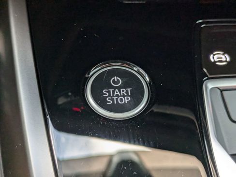 Used 2025 Audi Q4 e-tron Prestige w/ Cold Weather Package AWD/4WD image 30