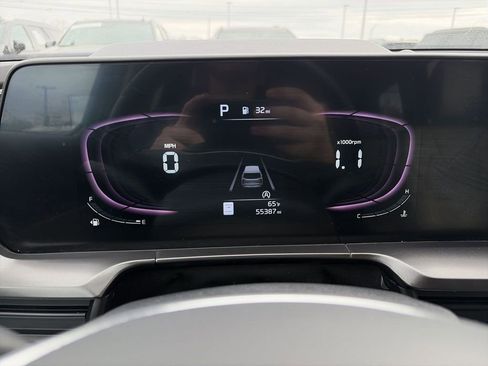 Used 2023 Kia Telluride S image 21