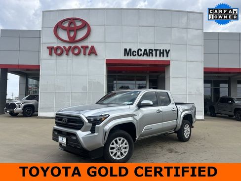 Certified 2024 Toyota Tacoma SR5 image 1