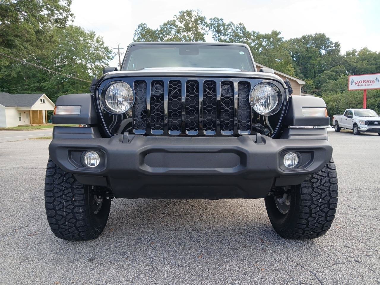 Used 2024 Jeep Wrangler Unlimited Sport AWD/4WD image 25