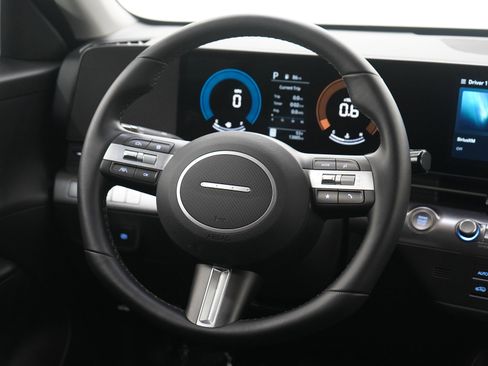 Used 2025 Hyundai Kona SEL image 14