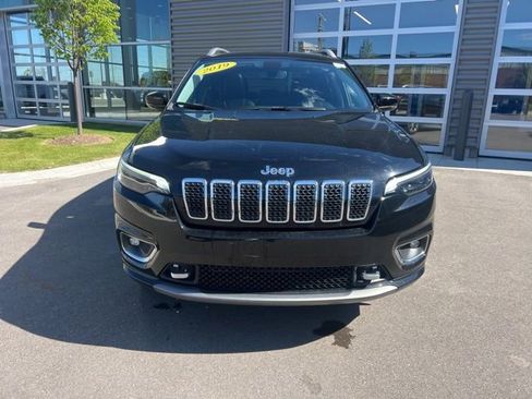 Used 2019 Jeep Cherokee Overland AWD/4WD image 2
