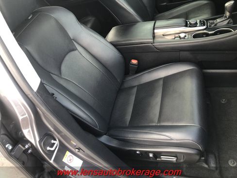 Used 2019 Lexus RX 350 FWD image 25