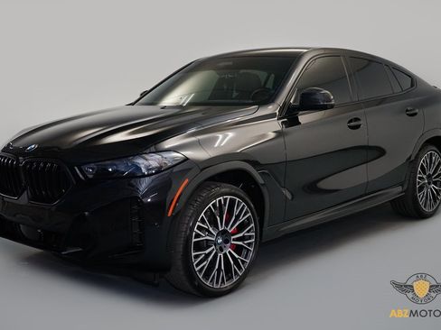 Used 2025 BMW X6 xDrive40i w/ Executive Package image 3