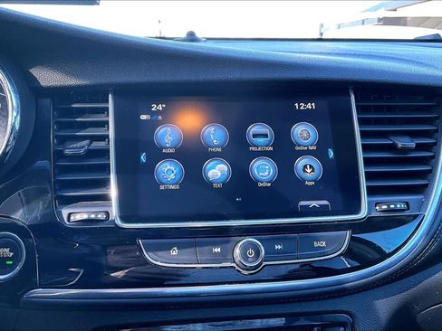 Used 2018 Buick Encore Preferred image 29