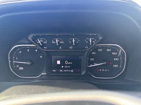 Used 2022 GMC Sierra 2500 SLT w/ SLT Premium Package image 14