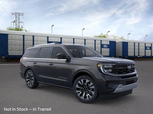 New 2026 Ford Expedition Platinum image 7