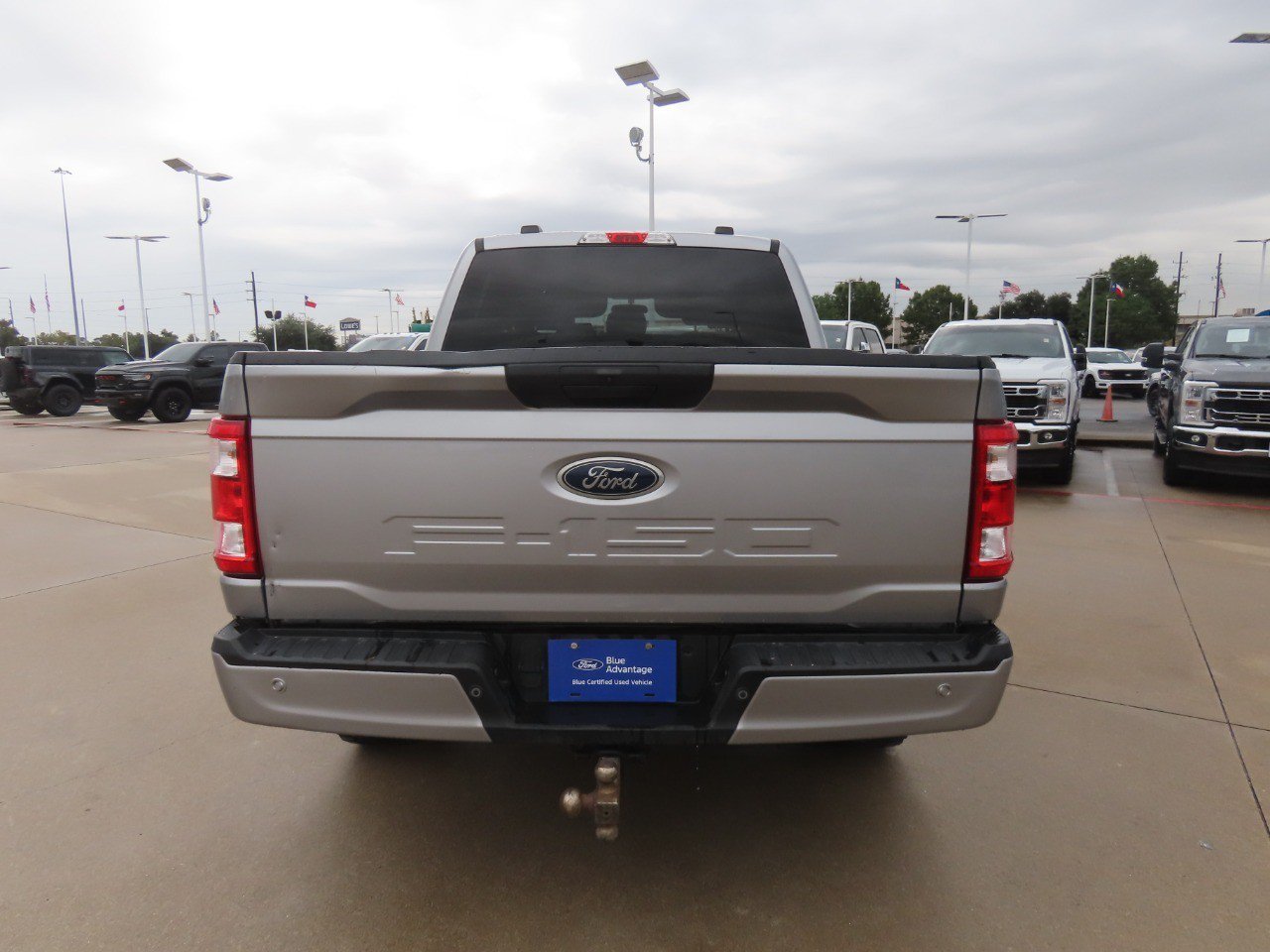 Certified 2022 Ford F150 XL w/ STX Appearance Package AWD/4WD image 11