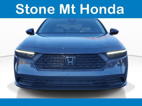 Used 2025 Honda Accord LX image 2