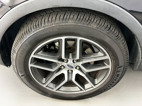 Used 2017 Ford Explorer Sport image 11