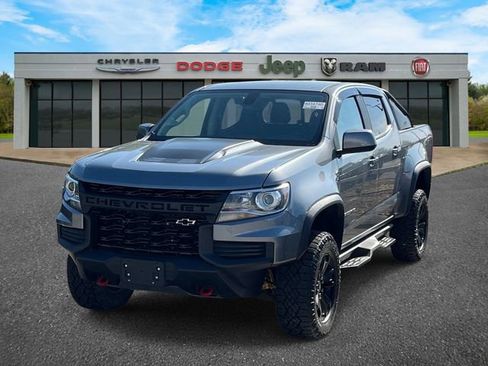 Used 2022 Chevrolet Colorado ZR2 w/ ZR2 Dusk Special Edition image 7