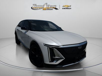 Used 2025 Cadillac Lyriq Luxury w/ LPO, Floor Liner Package