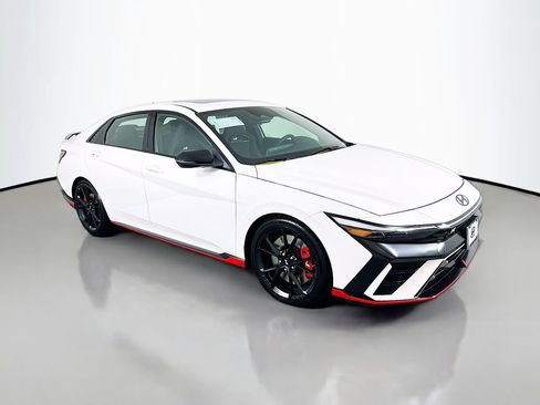 New 2026 Hyundai Elantra N FWD image 3