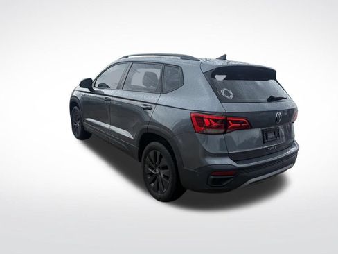 Used 2023 Volkswagen Taos S FWD image 7