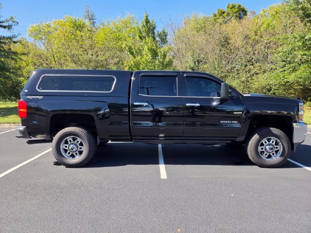 Used 2015 Chevrolet Silverado 2500 LT AWD/4WD image 5