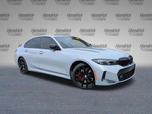 Used 2025 BMW 330i Sedan w/ M Sport Package RWD image 2