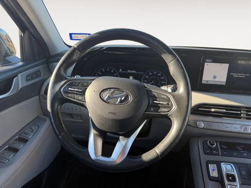 Used 2021 Hyundai Palisade SEL w/ Premium Package image 12