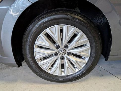 Used 2019 Volkswagen Jetta S w/ Driver Assistance Package image 15