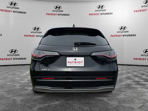 Used 2024 Honda HR-V EX-L image 4