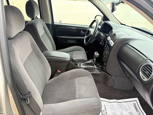 Used 2007 GMC Envoy SLE image 35