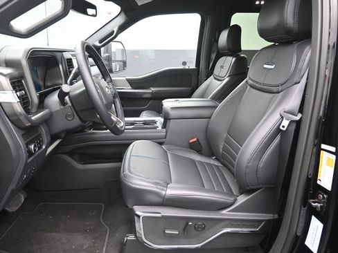 New 2026 Ford F350 Platinum w/ FX4 Off-Road Package image 18