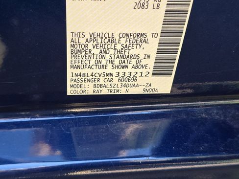 Used 2021 Nissan Altima 2.5 SR w/ SR Premium Package FWD image 35