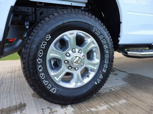 Used 2025 RAM 2500 Big Horn image 43