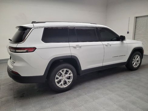 Used 2023 Jeep Grand Cherokee L Limited RWD image 10