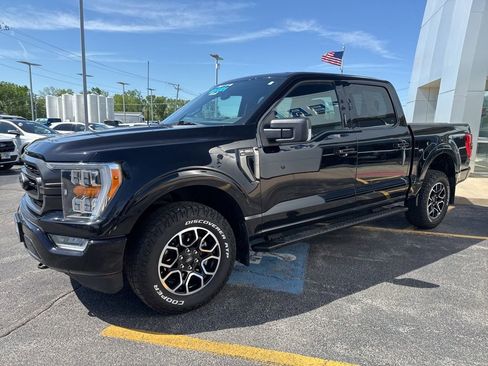 Used 2021 Ford F150 XLT w/ Equipment Group 302A High AWD/4WD image 3