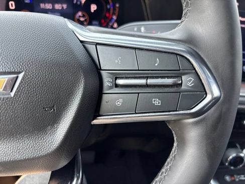 Used 2025 Chevrolet Suburban Premier AWD/4WD image 19