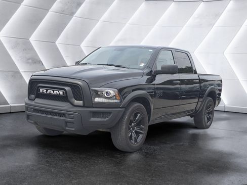Used 2024 RAM 1500 Classic Warlock image 6