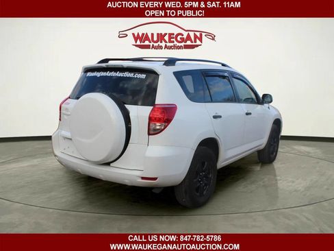 Used 2008 Toyota RAV4 4WD image 3