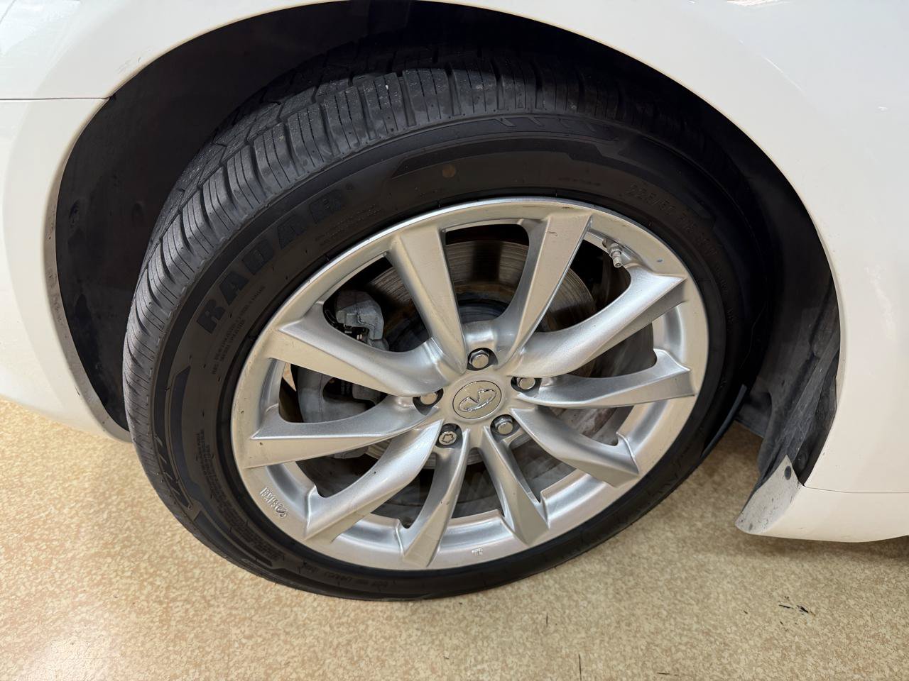 Used 2014 INFINITI Q60 Convertible w/ Premium Package RWD image 53
