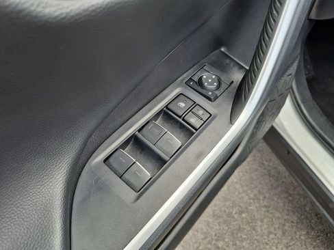 Used 2024 Toyota RAV4 Adventure AWD/4WD image 17
