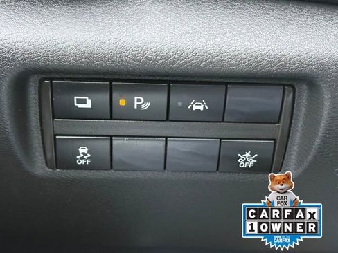 Used 2023 Nissan Versa S w/ Trunk Package image 15