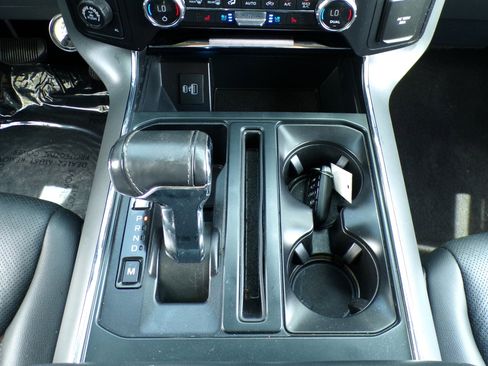 Used 2021 Ford F150 Lariat image 42