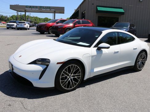Used 2021 Porsche Taycan RWD image 1