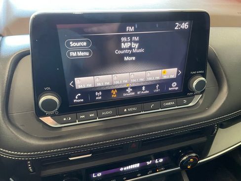 Certified 2023 Nissan Rogue SV FWD image 15