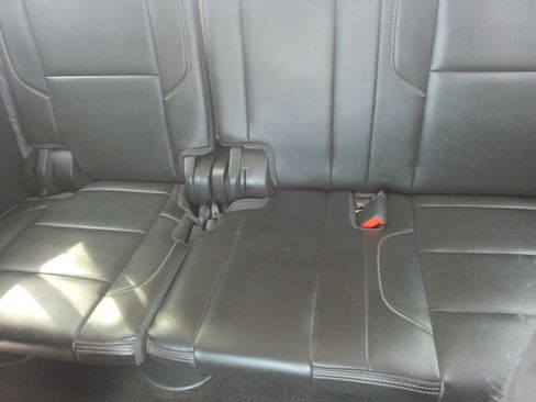 Used 2015 GMC Yukon XL Denali w/ Open Road Package RWD image 38