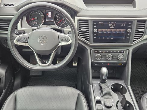 Used 2021 Volkswagen Atlas SE w/ Panoramic Sunroof Package image 27