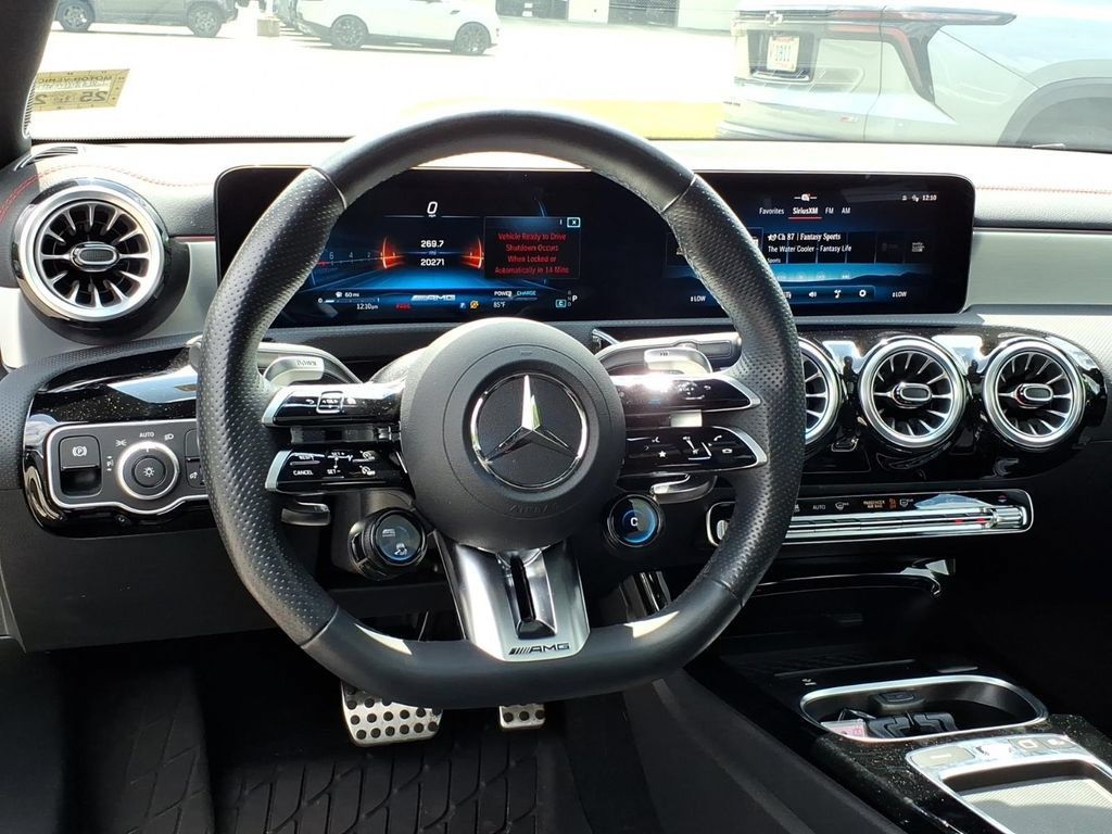 Used 2025 Mercedes-Benz CLA 35 AMG 4MATIC image 18