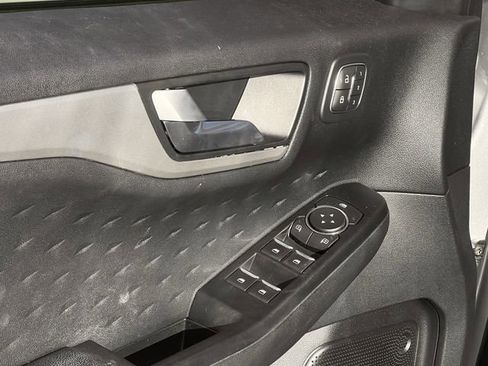 Used 2020 Ford Escape SEL image 22