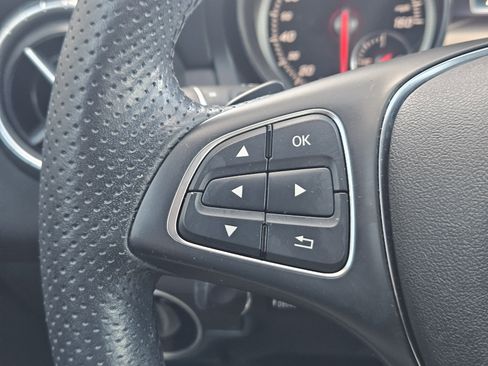 Used 2019 Mercedes-Benz CLA 250 4MATIC image 29