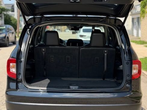 Used 2021 Honda Pilot Special Edition image 7