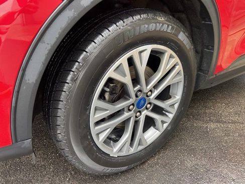 Used 2022 Ford Escape SEL image 6