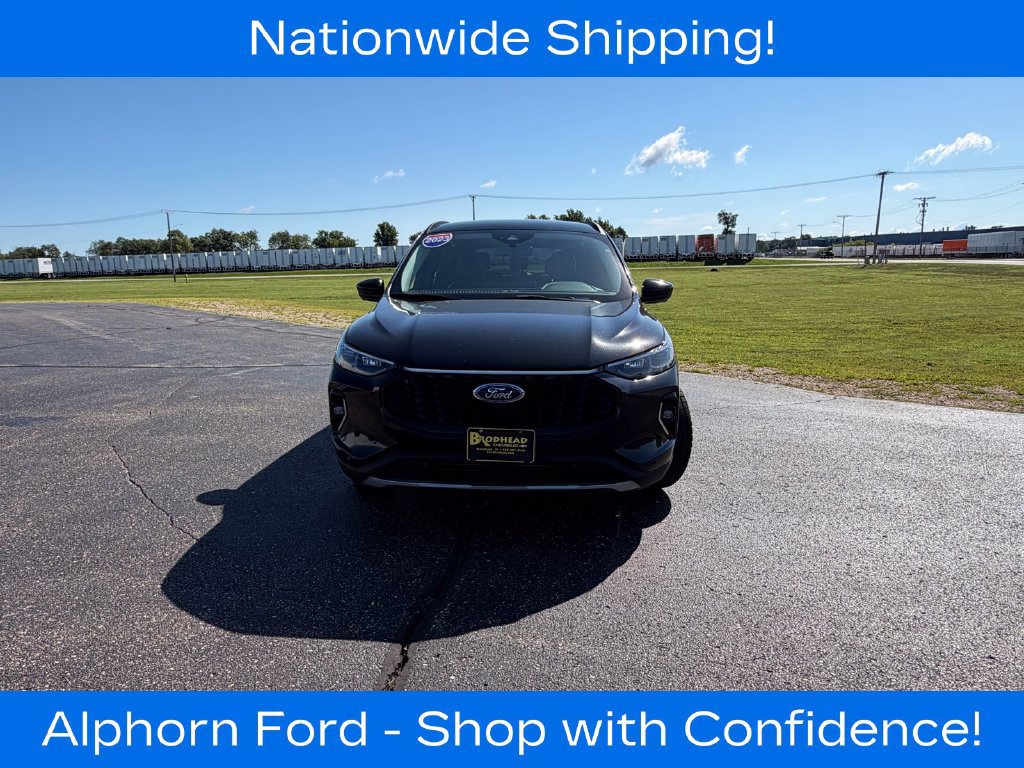 Used 2023 Ford Escape Platinum AWD/4WD image 8
