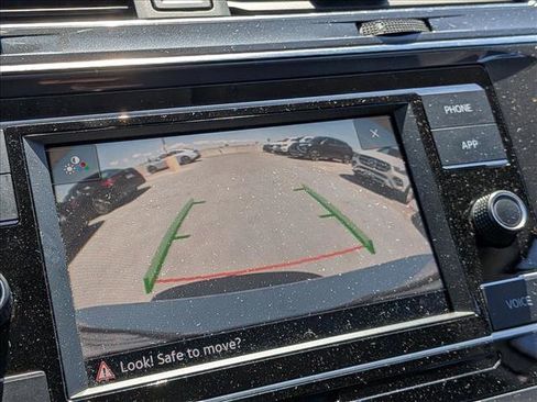 Used 2021 Volkswagen Tiguan S FWD image 13