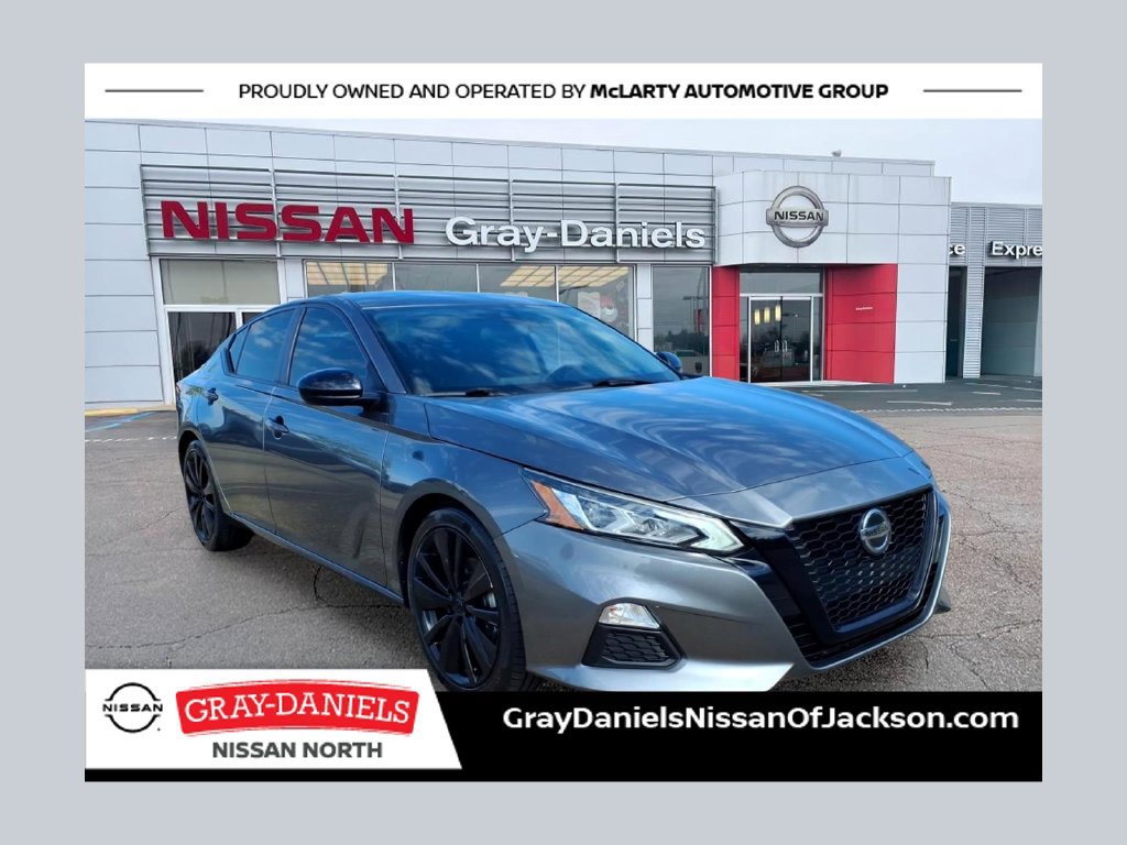 Used 2022 Nissan Altima 2.5 SR FWD 360° Tour