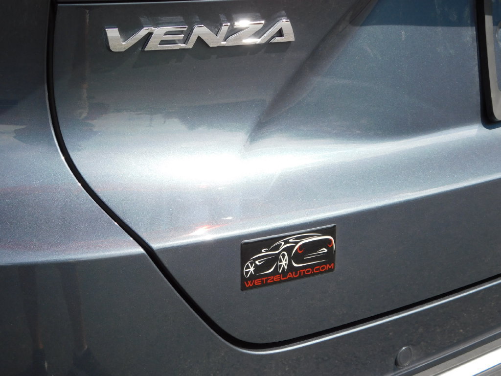 Used 2023 Toyota Venza Limited AWD/4WD image 41